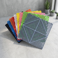 400X400X18mm Neue PP-Materialien Rutschfeste Gitterplatten Verstärkte Ineinandergreifende Fliesen Abnehmbare Autowaschboden-Matten