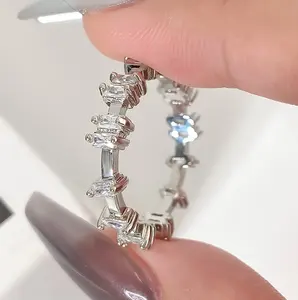 Foxi nhà máy Bán buôn phụ nữ Zircon 925 chiếc nhẫn bạc chất lượng cao đồ trang sức mỹ RHODIUM đá quý 925 sterling Silver Ring