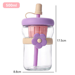 Стеклянная кружка с мультяшными цветами - Product Image 2