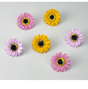 Mini Tournesol Savon Fleur À La Main Savon <span class=keywords><strong>Bouquet</strong></span> De Fleurs pour Mariage Anniversaire Cadeau Bureau Décoration - Product Image 6