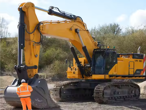 Excavadora de cadenas LIU GONG 995F - Motor de alta eficiencia de 433 kW, capacidad de la cucharón de 5,6 m³ - Product Image 3