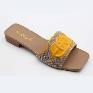 Vendita all'Ingrosso <span class=keywords><strong>Scarpe</strong></span> e Sandali da <span class=keywords><strong>Donna</strong></span>, Pantofole <span class=keywords><strong>con</strong></span> Tacco Basso e Largo, Cinturino <span class=keywords><strong>con</strong></span> Cristalli, Ultimi Arrivi per Matrimonio e Appuntamenti - Product Image 3