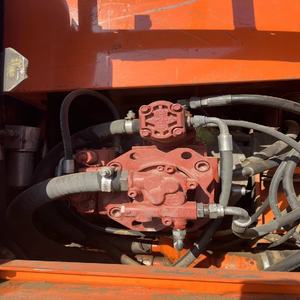 Excavatrice sur chenilles Doosan DH150W d'occasion bien entretenue seulement 4000 heures pour la construction - Product Image 4