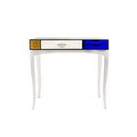 Décoration d'intérieur nordique, table console moderne de luxe avec tiroirs faits à la main, accents en miroir et en verre, poignées en laiton et finitions personnalisables