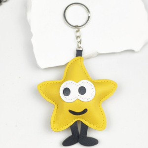 พวงกุญแจอีโมจิสุดน่ารัก ชุดต้นคริสต์มาส แอปเปิ้ล ดาว ทำจากหนัง PU ของขวัญวันหยุดสำหรับผู้หญิงและเด็กผู้หญิง - Product Image 4