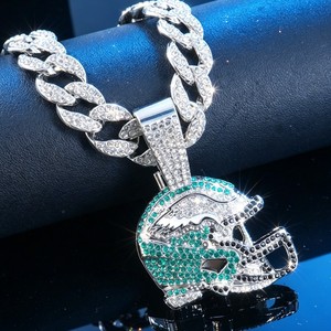 ファッションネックレスメンズヒップホップロックスポーツネックレスフットボールヘルメットスーパーボウル超スタイリッシュなペンダントキューバンリンクチェーンジュエリー - Product Image 2