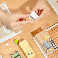 Robotime Rolife Kit de Modélisme DIY DW008 Happy Meals Cuisine, Puzzle 3D en Plastique, Maison Miniature à Monter Soi-même