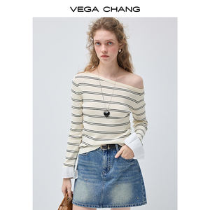 VEGA CHANG <span class=keywords><strong>เสื้อ</strong></span>ยืดผ้าวูลลายทางสำหรับผู้หญิงแบบเปิดไหล่ ดีไซน์ไหล่ข้างเดียว <span class=keywords><strong>สี</strong></span>กรมท่า<span class=keywords><strong>ขาว</strong></span>ลายทาง <span class=keywords><strong>เสื้อ</strong></span>ลำลอง - Product Image 2