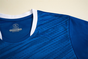 Chinesische Lieferanten Custom Printing Fußball trikot Fußball mannschaft Tragen Sie Fußball uniformen Fußball trikots - Product Image 2