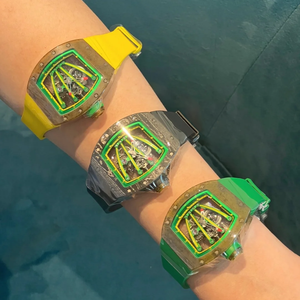 Orologio Meccanico Ultra-leggero in Fibra <span class=keywords><strong>di</strong></span> Carbonio con Quadrante Verde Motivo Lucertola, Movimento Tourbillon a Carica Manuale, Riserva <span class=keywords><strong>di</strong></span> Carica <span class=keywords><strong>di</strong></span> 48 Ore - Product Image 1