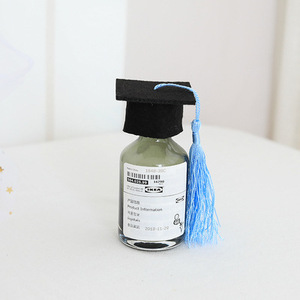 Mini Birrete de Graduación con Borla de Color, Accesorio para Muñecas, Decoración para Ramos - Product Image 3