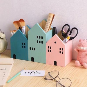 Mini maison de Noël en <span class=keywords><strong>bois</strong></span> gravé en forme d'hexagone pour décoration de ferme et plateau à étages - Product Image 1