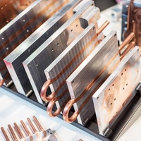 Dissipateur thermique léger en aluminium, cuivre et acier inoxydable, haute efficacité, avec caloduc, refroidissement par eau, plaque froide liquide personnalisée CNC