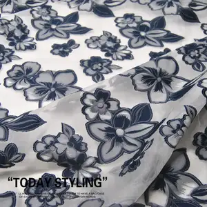 Elegant Gorgeous Thin Custom Practical Silk Jacquard Fabric Flowers Ready Goods 8M/M for Women Cloth Shawl Sheet Pajama