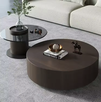 Ensemble de tables basses chic et luxueuses, style crème, noir et blanc, rond, champignon, petit espace, minimaliste, moderne, élégant, salon, usage domestique