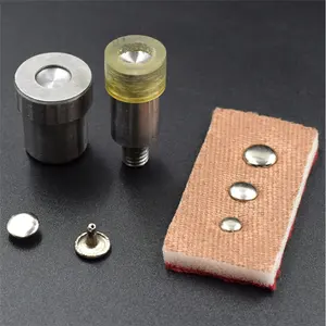 डबल साइड सिलाई धातु Rivets पंक स्पाइक सजावट तस्वीर बांधनेवाला पदार्थ प्रेस बटन शिल्प के लिए पेंच कील पट्टा Rivets चमड़े