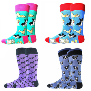 <span class=keywords><strong>Chaussettes</strong></span> mi-mollet en coton respirant à motif de chien de dessin animé mignon (Teckel, Bouledogue français) pour hommes et femmes, idéales pour un usage quotidien et décontracté - Collection 2026 - Product Image 2