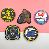 Patch en PVC personnalisé, gaufré, avec fermeture auto-agrippante, patchs en silicone, étiquettes professionnelles en caoutchouc PVC souple 3D pour sac