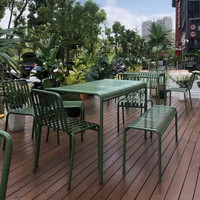 Ensemble table et chaises modernes en métal pour loisirs d'extérieur Table longue en fer Banc trois pièces pour café, thé au lait, pour jardin, balcon en plein air