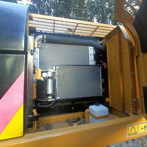 Excavadora CAT 320D2 de 20 toneladas con cazo de excavación de 1m³ de capacidad, excavadora de cadenas usada modelo cat320d2 - Product Image 6