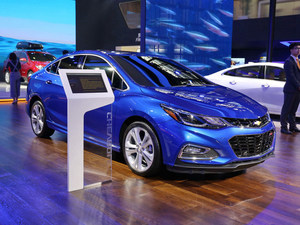 Voitures hybrides d'occasion <span class=keywords><strong>Chevrolet</strong></span> <span class=keywords><strong>Cruze</strong></span> Berline 4 cylindres Monza <span class=keywords><strong>Chevrolet</strong></span> Voiture Berline <span class=keywords><strong>à</strong></span> <span class=keywords><strong>vendre</strong></span> - Product Image 6