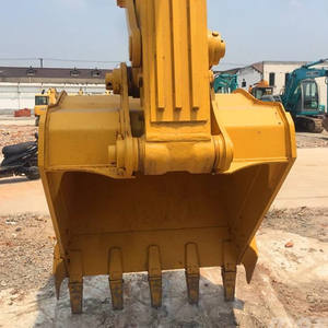 Excavadora Komatsu Pc 220 Usada Original de Segunda Mano en Venta en Buenas Condiciones - Product Image 6