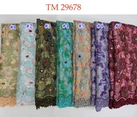 Tissu en dentelle guipure africaine soluble dans l'eau Sinya Unique Heavy 3D avec broderie florale appliquée, maille française et pierres de diamant