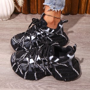 Baskets tendance pour femmes à semelle épaisse avec semelle intérieure en EVA, chaussures décontractées pour la marche et les sports de plein air, respirantes et confortables - Product Image 3