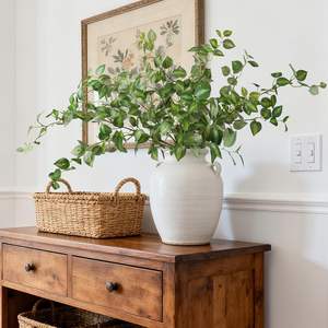 Vente en gros de feuilles d'eucalyptus artificielles, branche de feuilles en plastique pour la décoration de mariage, de la maison, de la table, fleurs décoratives - Product Image 2