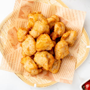 Approvisionnement en gros de nuggets de poulet frit dorés de qualité supérieure, prêts à consommer, pour les comptoirs de supermarchés et de charcuteries - Product Image 1