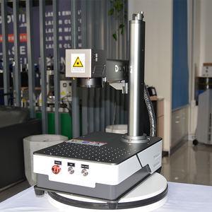 Máquina de marcado láser UV 3W/5W/10W Grabado láser para soportes de metal Formatos gráficos PLT/BMP/AI/DWG/DST - Product Image 3