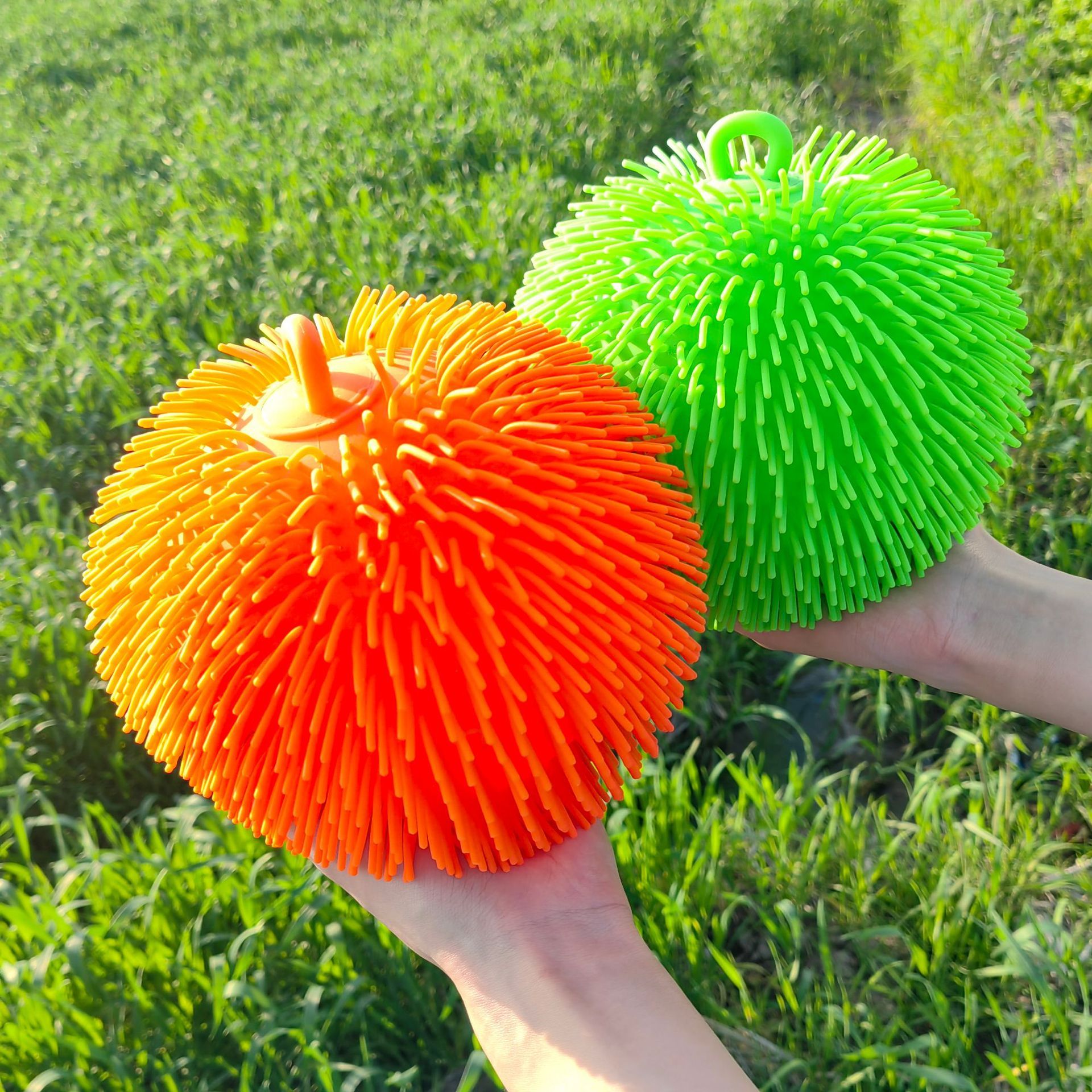 สีส้ม