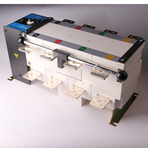 Interruptor de Transferencia Automática SKT1-800/4P 100A Trifásico IP55 Para Doble Fuente de Alimentación - Product Image 1