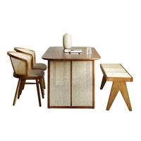 Table à manger multifonctionnelle en bois massif Wabi-sabi avec coins arrondis, style moderne minimaliste, longue banquette, ensemble de chaises en rotin