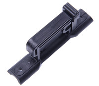 Aislador de clip de alta resistencia para cercas eléctricas, material PP resistente a los rayos UV para postes de madera, seguridad agrícola