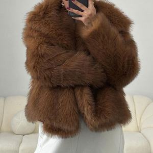 공장 직영 유행 겨울 플러시 고품질 퍼 코트 인조 퍼 따뜻한 코트 여성용 퍼 코트 - Product Image 3