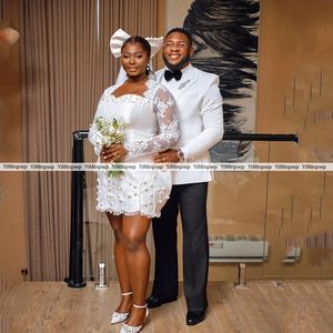 <span class=keywords><strong>Abiti</strong></span> <span class=keywords><strong>da</strong></span> <span class=keywords><strong>Sposa</strong></span> <span class=keywords><strong>Mini</strong></span> Perle per Spose Donna Elegante Scollatura a Cuore in Raso Maniche Lunghe <span class=keywords><strong>Abiti</strong></span> <span class=keywords><strong>da</strong></span> <span class=keywords><strong>Sposa</strong></span> in Pizzo Vestido De Novia Personalizzabile - Product Image 4