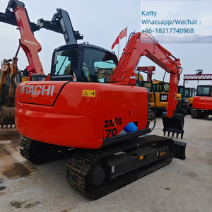 Mini-excavatrices Hitachi d'occasion d'origine japonaise : Hitachi ZX55, ZX60, ZX70, ZX75, ZX120, ZX200, ZX350 - Product Image 2