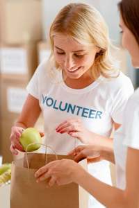 Fournisseur chinois Sac en papier personnalisé avec logo Petit Moyen Grand format Sac en papier pour vêtements - Product Image 5