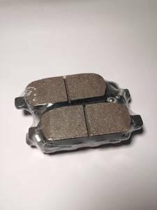 Pièces de rechange de voiture automatique en gros d'usine D1210 04465-02220 D2274 système de rupture plaquette de frein en métal pour Toyota pour roue avant Corolla - Product Image 6