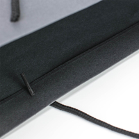 Sacs cadeaux en papier cartonné recyclé noir personnalisés de luxe, impression sur mesure, marque privée, format A4, logo personnalisé, OEM, vente en gros Chine