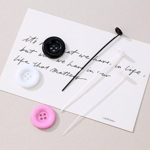 Attaches-câbles multifonctionnels en plastique, style smiley, pour ranger les vêtements, les câbles de données et les écouteurs ; ronds et pratiques - Product Image 4