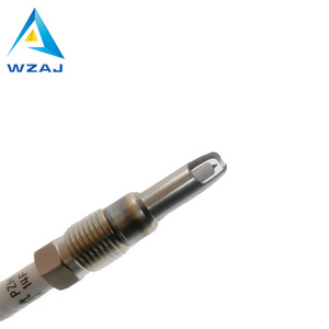 Bujías SP-515 PZH14F de Platino para Motor de Gasolina Ford F-450 Super Duty - Product Image 5
