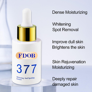 Sérum anti-âge blanchissant pour l'élimination des <span class=keywords><strong>taches</strong></span> <span class=keywords><strong>de</strong></span> rousseur riche en vitamine C - Product Image 4