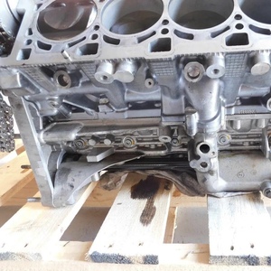 Bloque de Motor 4.0T V8 para Urus DHU 4.0 con Tracción en las Cuatro Ruedas, 650 CV, 478 kW, Gasolina, Ensamblaje de Motor para Bentayga, 4.0T V8 - Product Image 4