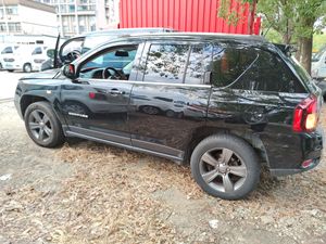 Guazi <span class=keywords><strong>Prix</strong></span> de gros <span class=keywords><strong>Jeep</strong></span> <span class=keywords><strong>Compass</strong></span> Essence 1.3 SUV Voiture d'<span class=keywords><strong>occasion</strong></span> Automatique Conduite à gauche Sièges en cuir Caméra arrière Traction avant 5 places - Product Image 3