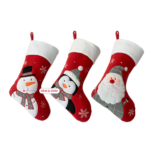 2025 nouvelles décorations de noël bas bijoux de noël pendentif petites bottes enfants bonbons cadeau sac cheminée arbre décorations - Product Image 1