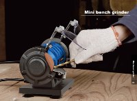 Meuleuse d'établi électrique 120W pour bricolage, outil de meulage polyvalent avec gestion des poussières, épaisseur de meule 9mm, garantie 1 an