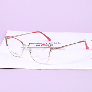 Monturas <span class=keywords><strong>de</strong></span> <span class=keywords><strong>Gafas</strong></span> <span class=keywords><strong>Graduadas</strong></span> <span class=keywords><strong>de</strong></span> Metal <span class=keywords><strong>de</strong></span> Marca, Mejor Precio, <span class=keywords><strong>Gafas</strong></span> Ópticas, Monturas <span class=keywords><strong>de</strong></span> <span class=keywords><strong>Gafas</strong></span> <span class=keywords><strong>de</strong></span> Moda Más Recientes <span class=keywords><strong>de</strong></span> 2023 para Mujer y <span class=keywords><strong>Hombre</strong></span> - Product Image 4
