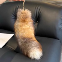 Porte-clés de voiture en cuir véritable doux et écologique, motif renard mignon, grande queue, personnalisable, simple, en peluche, pour sac à main femme, vente en gros